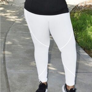 NWT- High-Waisted Cold Weather Reflective Legging - 3X